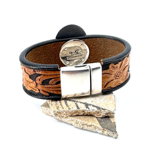 Magnetic clasp on western leather cuff
